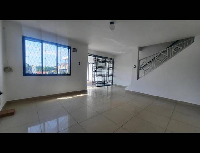 3 BEDROOM DUPLEX FOR SALE IN GREENBURY